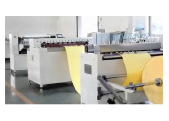 Maximum de plissage de papier de machine de couteau de PLCZ100-600-II Full Auto largeur de 600 millimètres